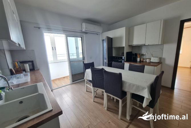 Shtepi me qera 2+1 ne Tirane - 550 Euro