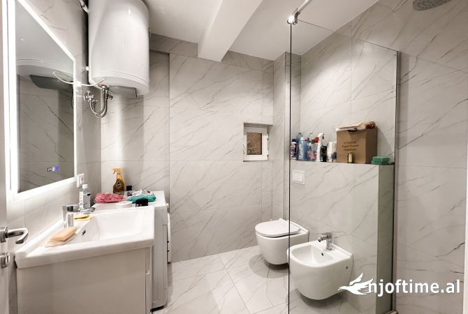 Shtepi ne shitje Apartament ne Durres, 1+1, Mobilimi E mobiluar, Pagesa 150,000  Euro.