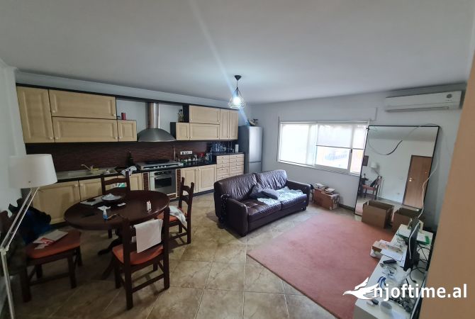 Shtepi ne shitje 1+1 ne Tirane - 129,500 Euro