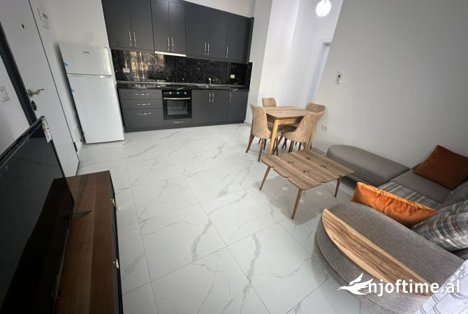 Apartament per qira