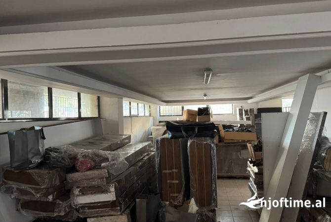 Ambient biznesi ne shitje 1+1 ne Tirane - 275,000 Euro