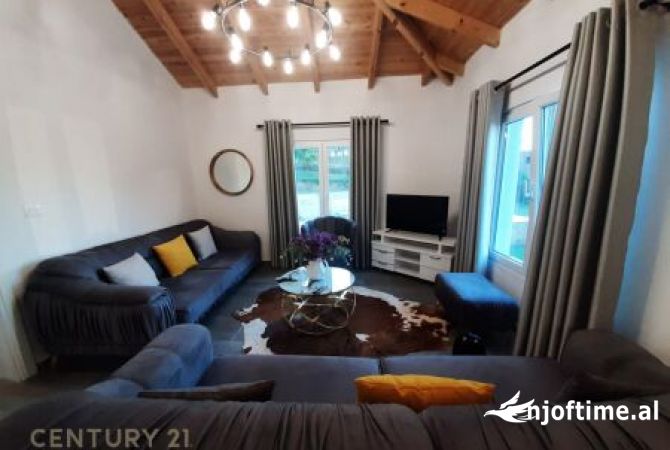 Shtepi ne shitje 2+1 ne Tirane - 420,000 Euro