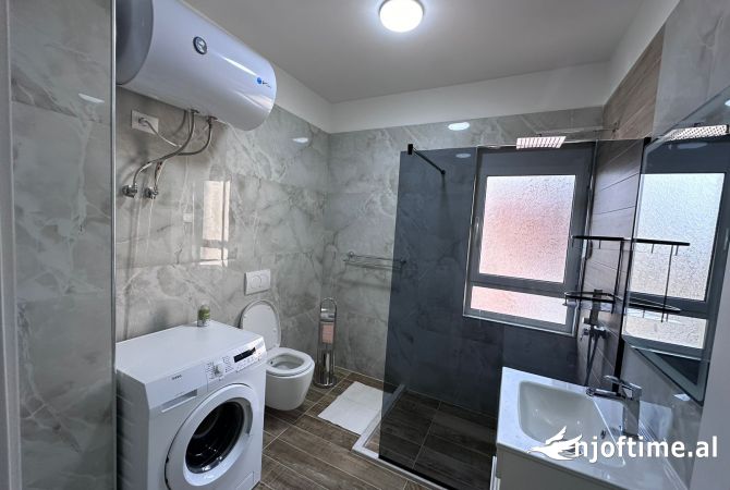 Shtepi me qera 2+1 ne Tirane - 750 Euro