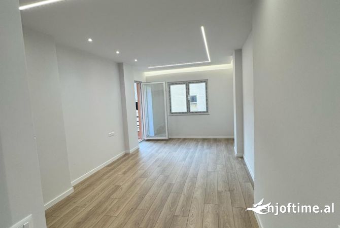 Shtepi ne shitje 1+1 ne Tirane - 120,000 Euro