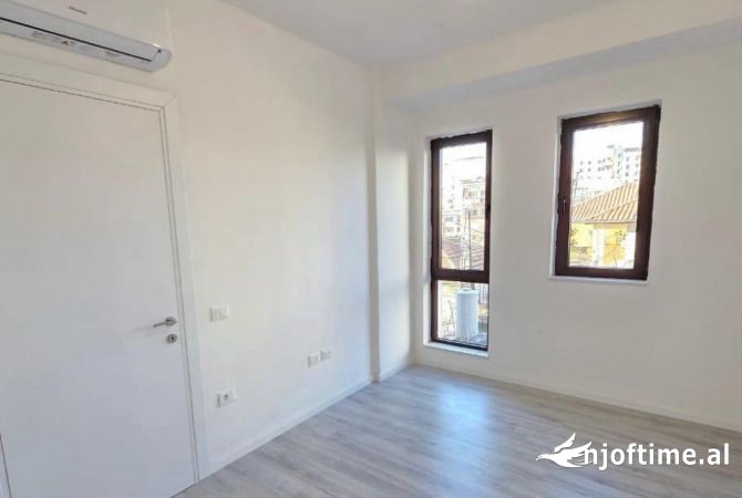 Ambient biznesi me qera 1+1 ne Tirane - 500 Euro