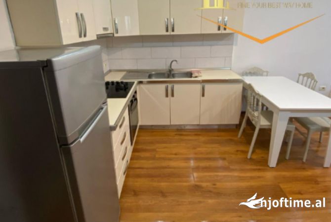 Shtepi me qera 1+1 ne Tirane - 400 Euro