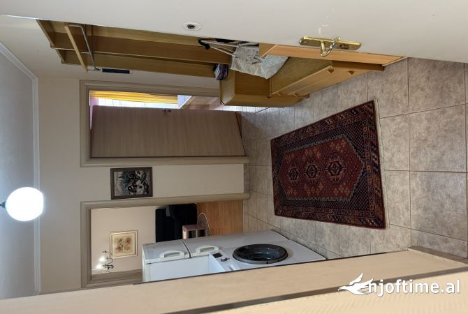 Shtepi me qera Apartament ne Tirane, 1+1, Mobilimi E mobiluar, Pagesa 500  Euro.