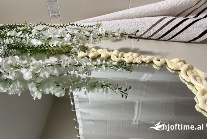 Shtepi me qera Apartament ne Tirane, 2+1, Mobilimi E mobiluar, Pagesa 65,000  Leke.