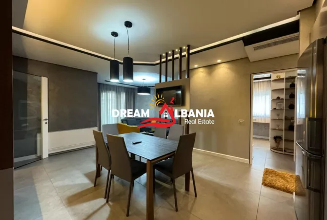 Shtepi ne shitje 3+1 ne Tirane - 220,000 Euro