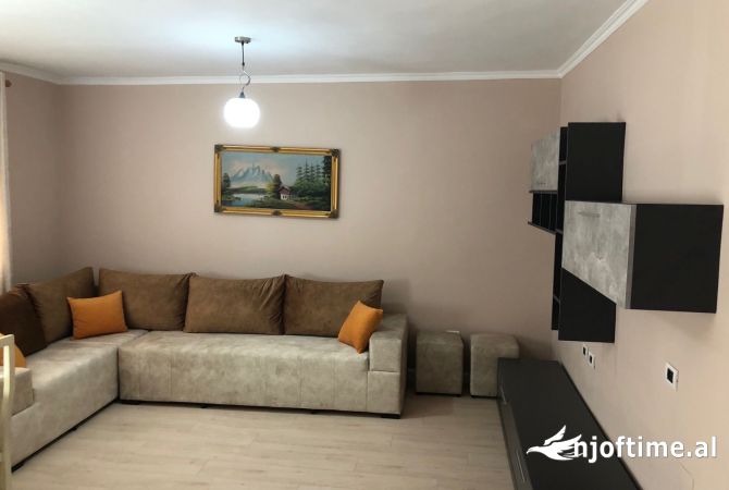 Shtepi ne shitje 2+1 ne Tirane - 185,000 Euro