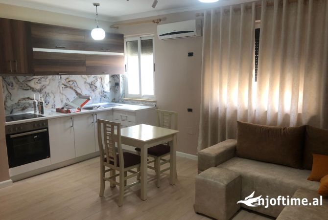 Shtepi ne shitje 2+1 ne Tirane - 185,000 Euro
