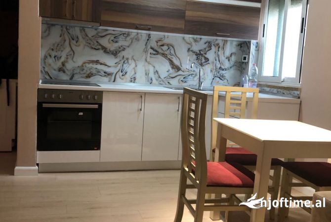 Shtepi ne shitje 2+1 ne Tirane - 185,000 Euro