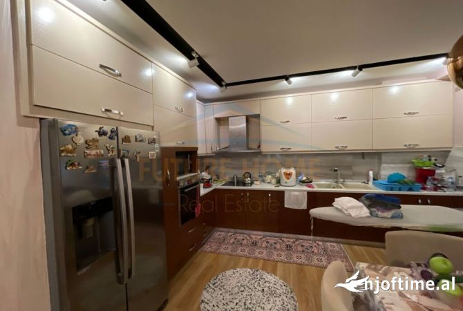Shtepi ne shitje 2+1 ne Tirane - 225,000 Euro