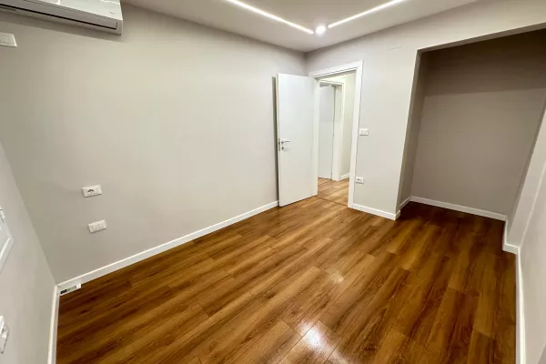 Shtepi ne shitje 2+1 ne Tirane - 350,000 Euro