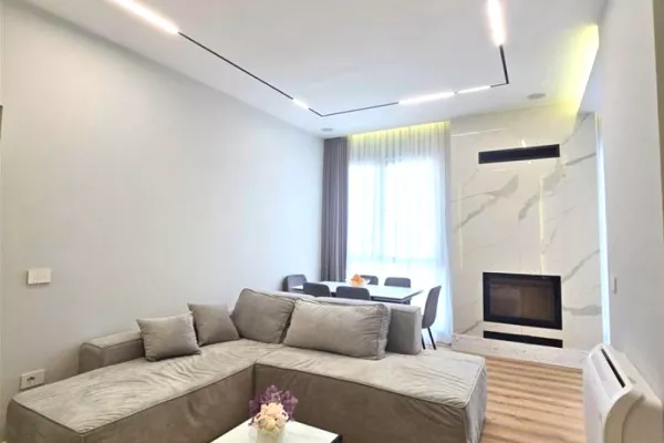 Casa in affitto 1+1 a Tirana - 1,400 Euro