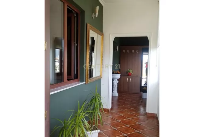 Shtepi me qera 3+1 ne Tirane - 600 Euro