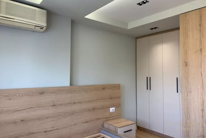 Shtepi me qera Apartament ne Tirane, 2+1, Mobilimi E mobiluar, Pagesa 700  Euro.