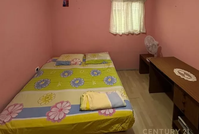 Shtepi me qera Apartament ne Tirane, 3+1, Mobilimi E mobiluar, Pagesa 570  Euro.
