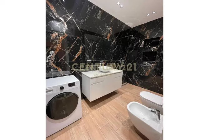 Shtepi me qera 1+1 ne Tirane - 650 Euro