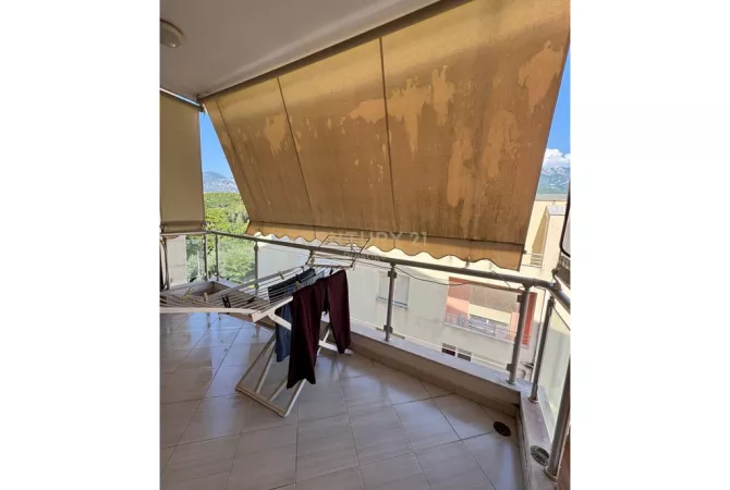 Shtepi me qera 2+1 ne Tirane - 450 Euro