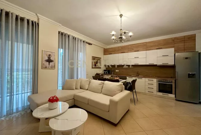 Casa in affitto 3+1 a Tirana - 750 Euro