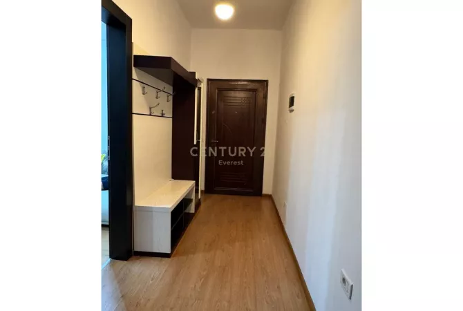 Shtepi me qera Apartament ne Tirane, 2+1, Mobilimi E mobiluar, Pagesa 500  Euro.