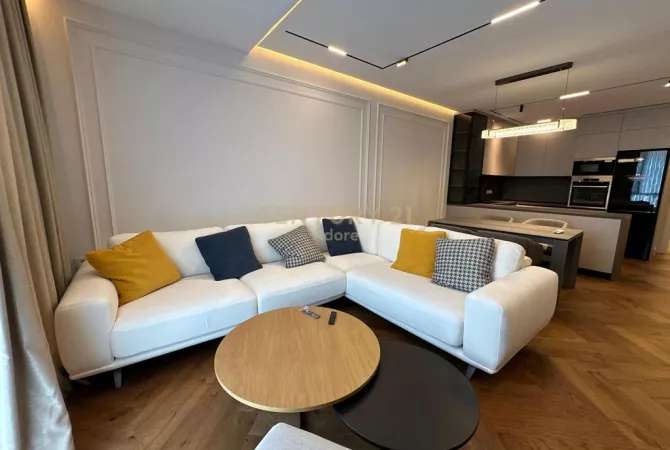 Shtepi me qera Apartament ne Tirane, 3+1, Mobilimi E mobiluar, Pagesa 2,200  Euro.