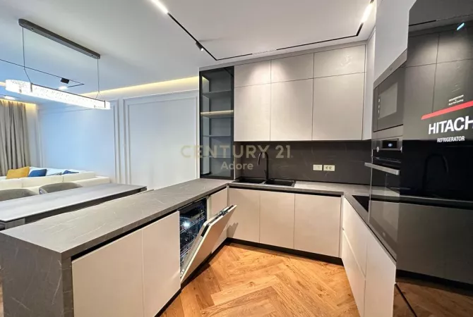 Shtepi me qera Apartament ne Tirane, 3+1, Mobilimi E mobiluar, Pagesa 2,200  Euro.