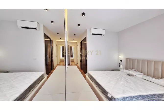 Shtepi me qera Apartament ne Tirane, 3+1, Mobilimi E mobiluar, Pagesa 2,200  Euro.