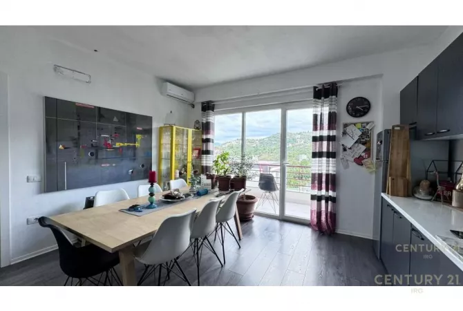 Shtepi me qera 1+1 ne Tirane - 750 Euro