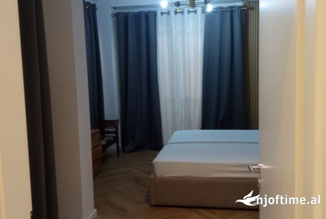 Shtepi ne shitje 2+1 ne Tirane - 275,000 Euro