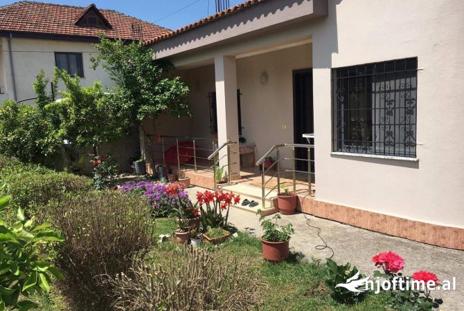 Casa in affitto 2+1 a Tirana - 550 Euro
