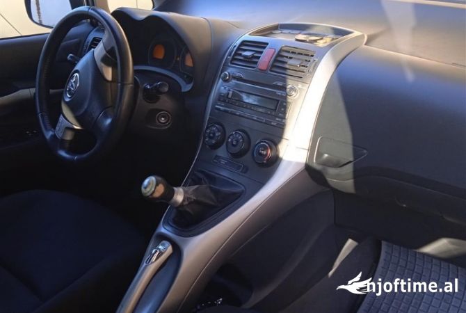 Auto in Vendita  a Koriza - 5,600 Euro
