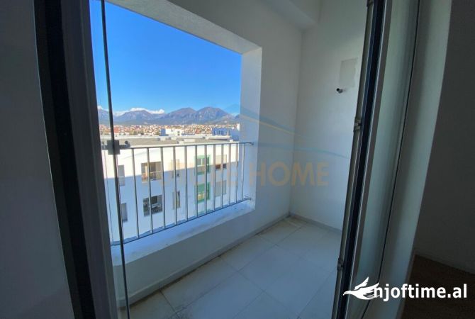 Shtepi ne shitje Apartament ne Tirane, 1+1, Mobilimi Bosh, pa mobiluar, Pagesa 83,000  Euro.