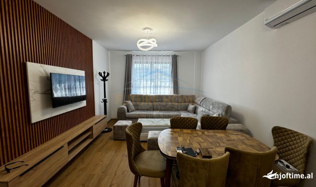 Shtepi me qera Apartament ne Tirane, 1+1, Mobilimi E mobiluar, Pagesa 600  Euro.