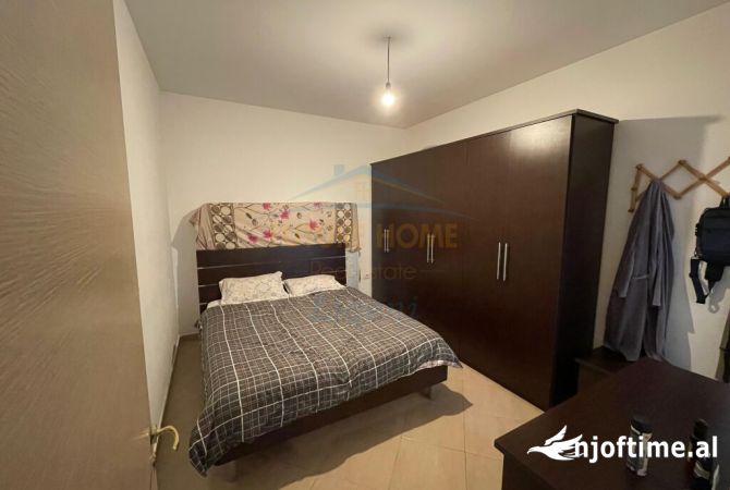 Shtepi me qera 1+1 ne Tirane - 450 Euro