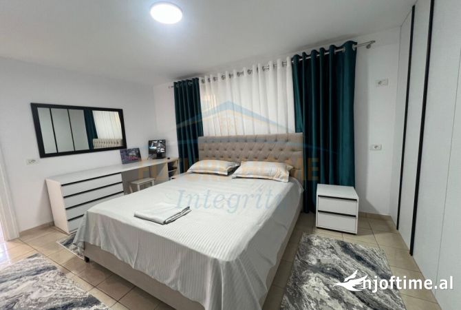 Shtepi me qera 1+1 ne Tirane - 700 Euro