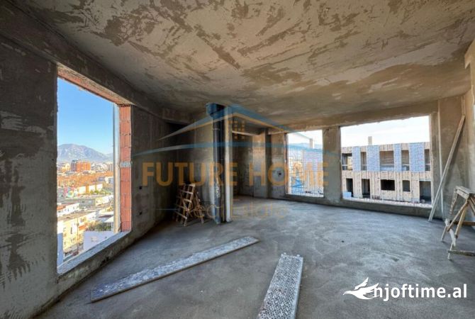 Shtepi ne shitje Apartament ne Tirane, 2+1, Mobilimi Bosh, pa mobiluar, Pagesa 340,000  Euro.