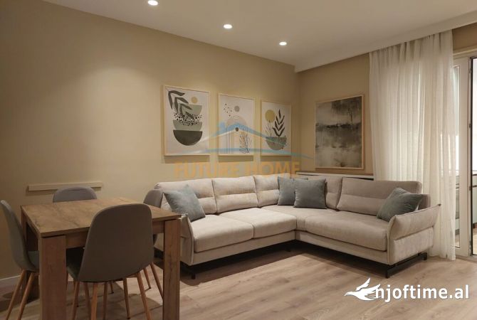 Shtepi me qera Apartament ne Tirane, 2+1, Mobilimi E mobiluar, Pagesa 1,000  Euro.