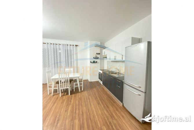 Shtepi me qera 1+1 ne Tirane - 400 Euro