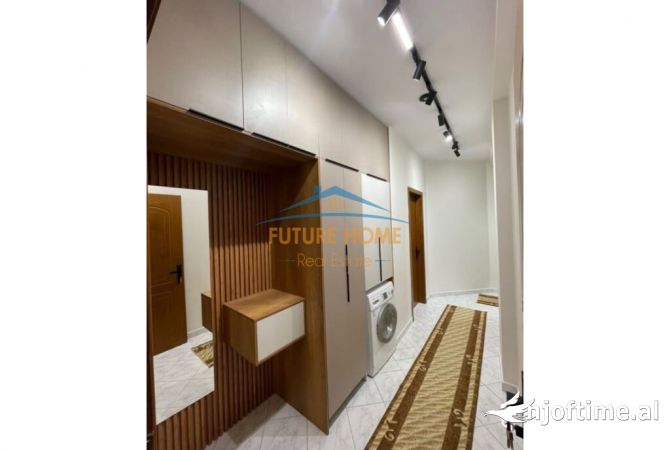 Shtepi me qera Apartament ne Tirane, 1+1, Mobilimi E mobiluar, Pagesa 550  Euro.