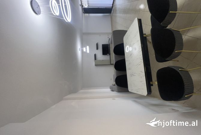 Shtepi me qera Apartament ne Tirane, 2+1, Mobilimi E mobiluar, Pagesa 600  Euro.