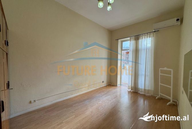 Shtepi me qera Apartament ne Tirane, 2+1, Mobilimi Bosh, pa mobiluar, Pagesa 600  Euro.