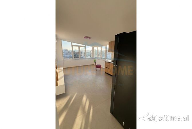 Shtepi me qera 2+1 ne Tirane - 520 Euro