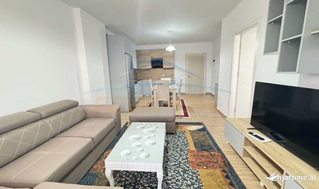 Shtepi me qera Apartament ne Tirane, 1+1, Mobilimi E mobiluar, Pagesa 420  Euro.