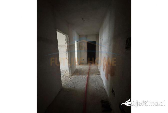 Shtepi ne shitje 2+1 ne Tirane - 90,000 Euro