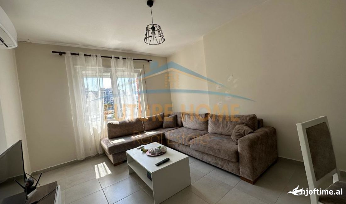 Shtepi me qera Apartament ne Tirane, 1+1, Mobilimi E mobiluar, Pagesa 500  Euro.