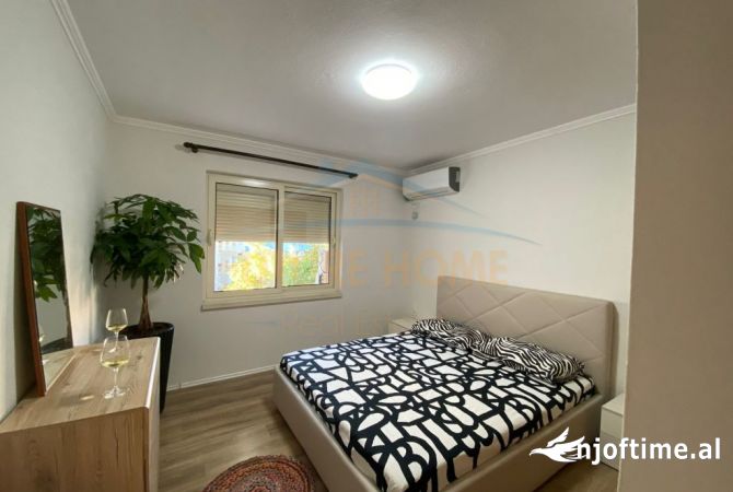Shtepi me qera Apartament ne Tirane, 2+1, Mobilimi E mobiluar, Pagesa 700  Euro.