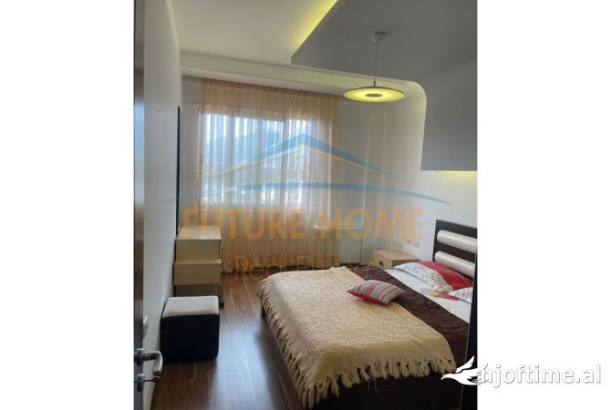 Shtepi me qera Apartament ne Tirane, 2+1, Mobilimi E mobiluar, Pagesa 650  Euro.