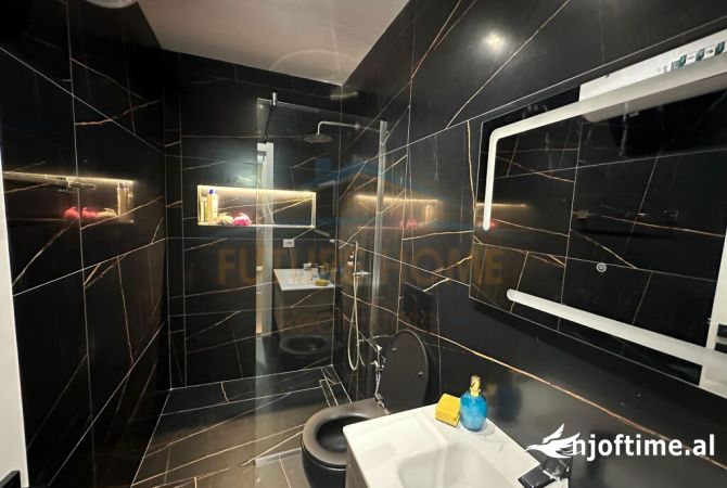 Shtepi me qera Apartament ne Tirane, 1+1, Mobilimi E mobiluar, Pagesa 550  Euro.